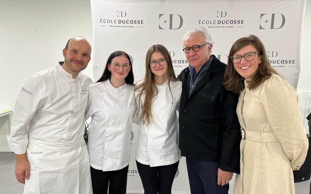 Remise officielle des certificats ‘Les Essentiels des Arts Culinaires’ par le Chef Alain Ducasse